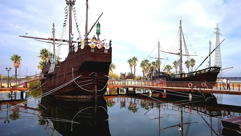 Vom Hafen in Palos de la Frontera aus stach Christoph Kolumbus in See, um die Neue Welt zu entdecken. – Bild: ZDF und Julien Bur
