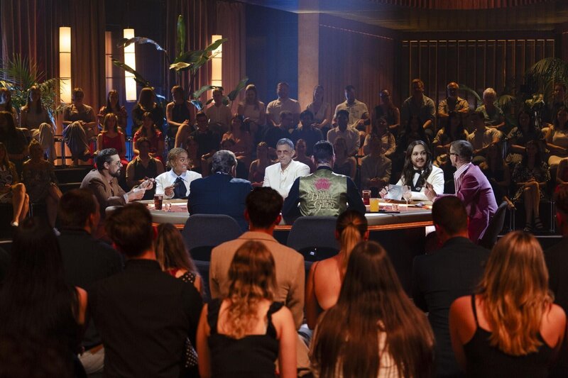 (v.l.n.r.) Klaas Heufer-Umlauf; Lary; Micky Beisenherz; Riccardo Simonetti; Joko Winterscheidt – Bild: Joyn/​Florida TV /​ Weiya Yeung