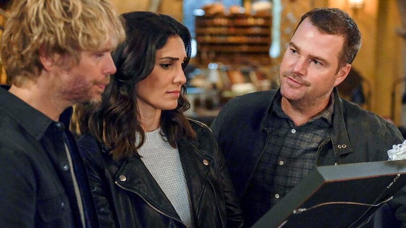 (v.li.): Eric Christian Olsen (Investigator Martin ‚Marty‘ Deeks), Daniela Ruah (Special Agent Kensi Blye), Chris O’Donnell (Special Agent G. Callen). – Bild: ORF/​Sevenone International/​CBS