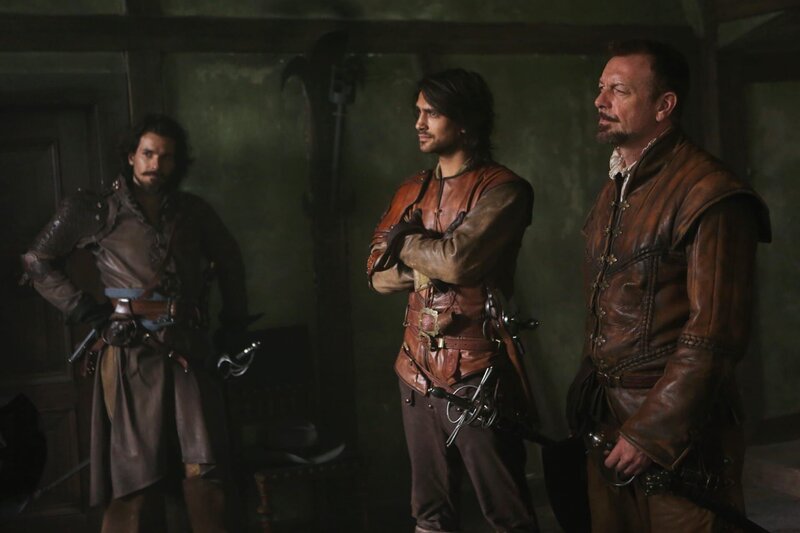 Picture shows: Aramis, DíArtagnan and Treville. – Bild: Disney