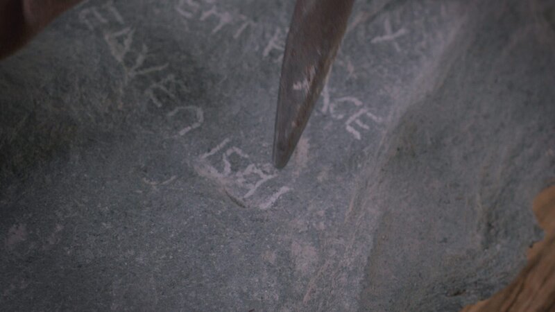 Reconstruction of stone carved by Eleanor White. – Bild: Discovery Networks / Discovery Communications / Science Channel Reconstruction of stone carved by Eleanor White. – Bild: Discovery Networks / Discovery Communications / Science Channel