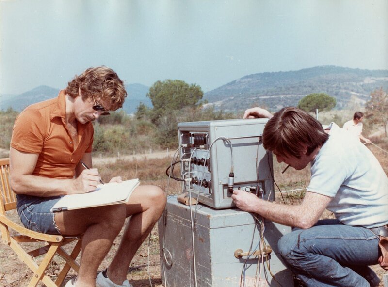 (v.l.n.r.) Alex Cord als Jason Porter, Enzo Tarascio als Inspector Giuranna Cerusico – Bild: CCC Filmkunst GmbH