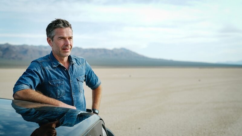 Dirk Steffens unterwegs in der Wüste von Nevada. – Bild: ZDF