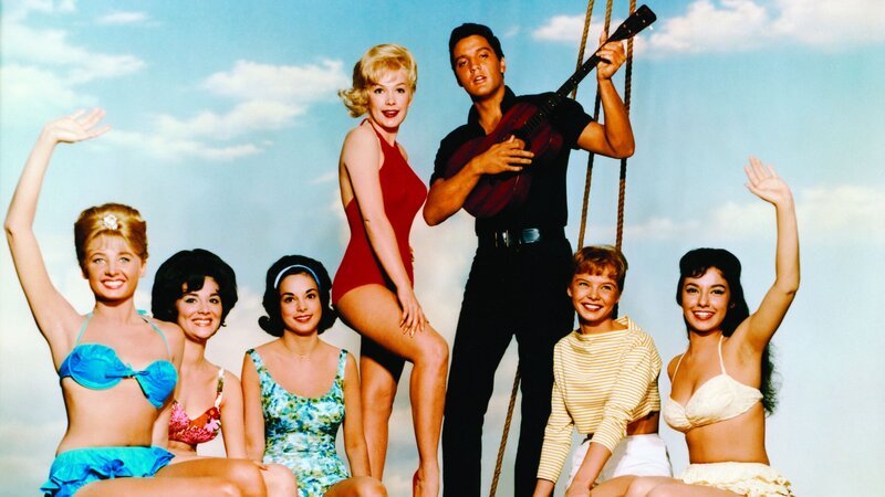 Ross Carpenter (Elvis Presley) hat zwei Leidenschaften? die See und Girls! Girls! Girls!; Ross Carpenter (Elvis Presley) hat zwei Leidenschaften … die See und Girls! Girls! Girls! – Bild: RTLZWEI Ross Carpenter (Elvis Presley) hat zwei Leidenschaften? die See und Girls! Girls! Girls!; Ross Carpenter (Elvis Presley) hat zwei Leidenschaften … die See und Girls! Girls! Girls! – Bild: RTLZWEI