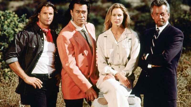 3. Staffel: (v.l.): Reno Raines (Lorenzo Lamas), Bobby Sixkiller (Branscombe Richmond), Cheyenne Phillips (Kathleen Kinmont) und Marshal Dixon (Stephen J. Cannell) – Bild: RTL