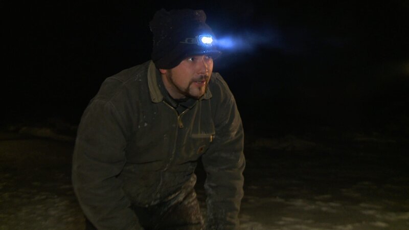 Thomas Moore after catching Lampreys. – Bild: Discovery Communications
