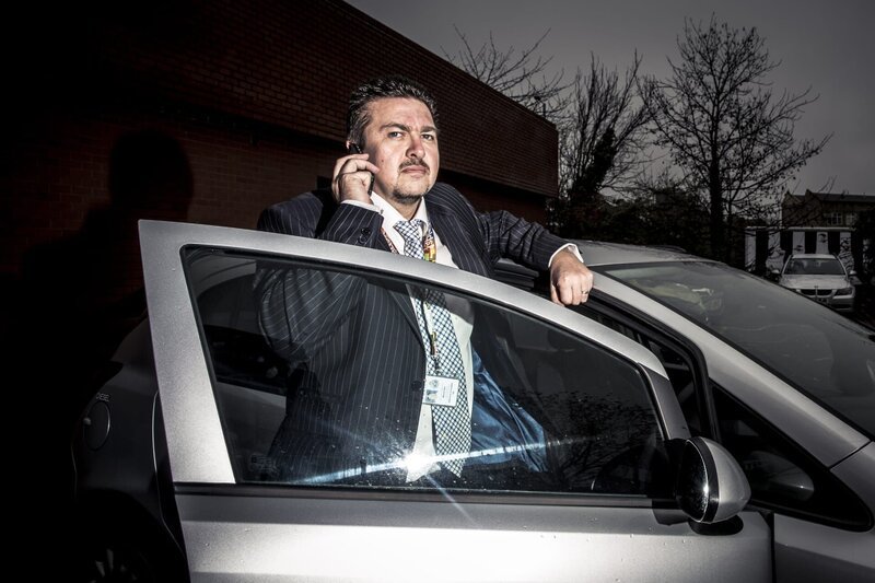 Kriminalbeamter Martin Hart – Bild: RYAN MCNAMARA 2014 Lizenzbild frei