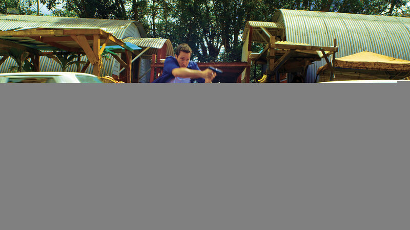 Mit seinen neuen Kollegen macht sich McGarrett (Alex O’Loughlin) daran, Victor Hesse aufzuspüren, den Mörder seines Vaters. Sie entdecken, dass es eine Verbindung zwischen Hesse und einem chinesischen Menschenschmuggler-Ring gibt … – Bild: CBS Studios Inc.