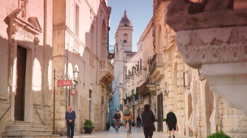 Bild: NDR/​Casei Media GmbH /​ ZDF und NDR/​Casei Media GmbH