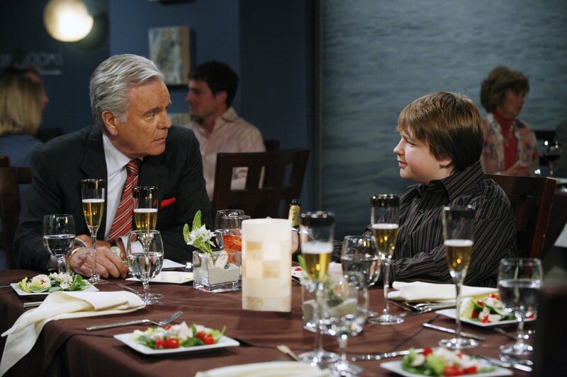 Männergespräche: Teddy und Jake … – Bild: Warner Brothers Entertainment Inc.