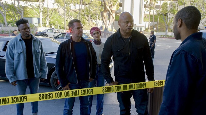 (v.l.n.r.) Special Agent Devin Roundtree (Caleb Castille); Special Agent G. Callen (Chris O’Donnell); Special Agent Fatima Namazi (Medalion Rahimi); Special Agent Sam Hanna (LL Cool J) – Bild: CBS Broadcasting, Inc.