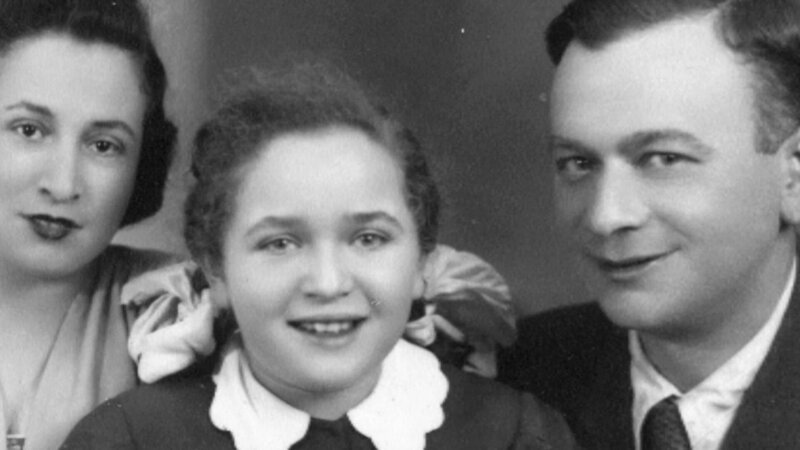 Ruth Melcer mit Eltern. – Bild: BR