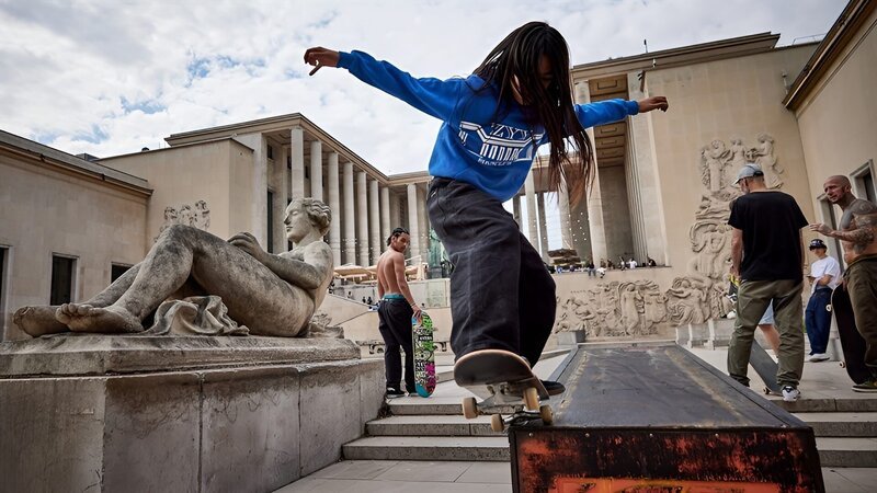Auf dem Skateboard durch Paris! Mit Yrel – Bild: SWR/​Andreas B. Krüger
