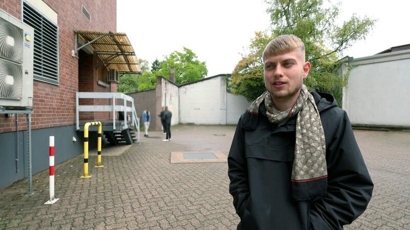 Paul (23) und seine Kumpels sind schon mehrfach negativ aufgefallen. – Bild: RTLZWEI