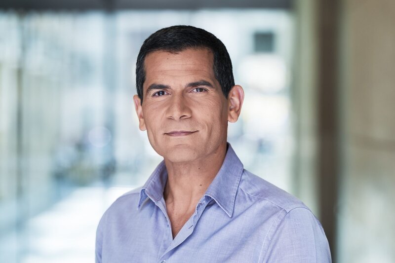 Mitri Sirin – Bild: Jule Roehr /​ ZDF