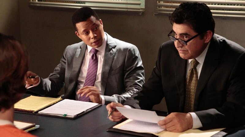 Deputy D. A. Jonah Dekker (Terrence Howard, l.) und Deputy D. A. Ricardo Morales (Alfred Molina) – Bild: TVNOW /​ Universal