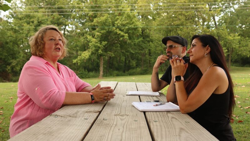 L-R: Connie Goins, Dave Tango, and Shari DeBenedetti – Bild: Travel Channel US. /​ Scripps (Focus). /​ Discovery Communications, LLC.