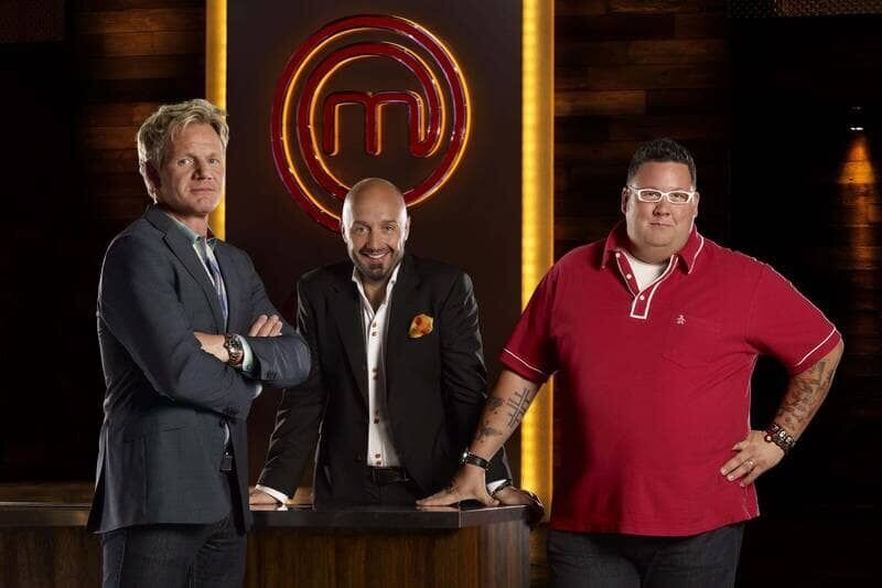 MASTERCHEF: Chef Gordon Ramsay (L), Restraunteur Joe Bastianich (C) and Chef Graham Elliot (R) star in the new FOX cooking competition show MASTERCHEF. – Bild: Fox Broadcasting Co.