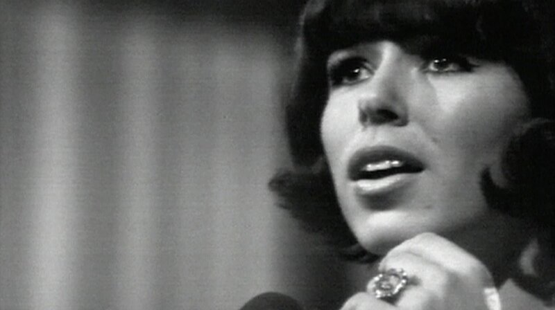 Ein Wiedersehen mit Adamo, Alexandra, Mina, Roy Black und den unvergessenen Blue Diamonds. Die großen Hits der 60er Jahre von „Ganz in Weiß“ bis „Heißer Sand“. – Alexandra. – Bild: NDR/​rbb