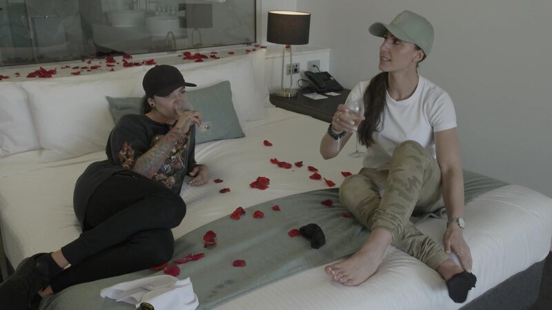 Tash (l.); Amanda (r.) – Bild: Licensed by Red Arrow International GmbH