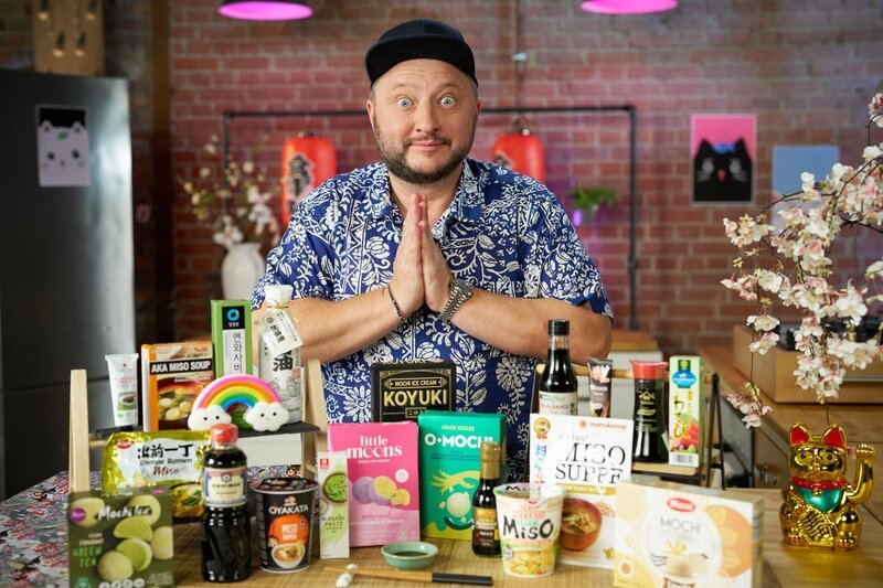 Weit entfernt von japanischer Tradition. Wie die Industrie mit Farbstoffen, Geschmacksverstärkern und Streckmitteln trickst, zeigt Sebastian Lege. – Bild: ZDF und Guido Engels
