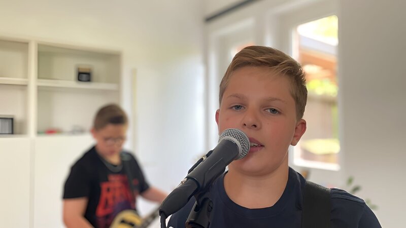 Max und Justus – Voll auf Metall 2 – Bild: hr/​Marco Giacopuzzi