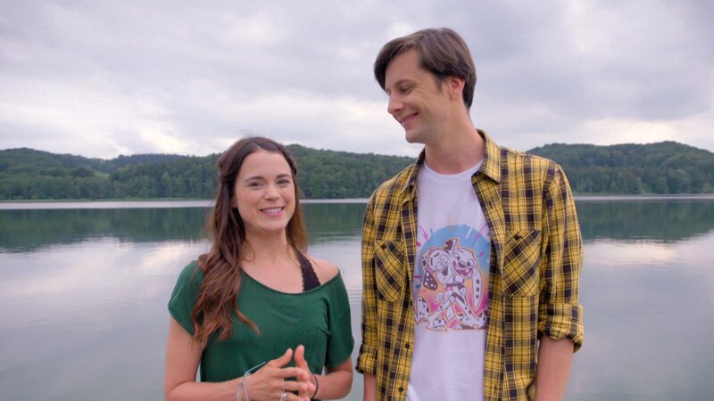 L-R: Patricia Strasburger, Jonathan Beck – Bild: Disney Channel