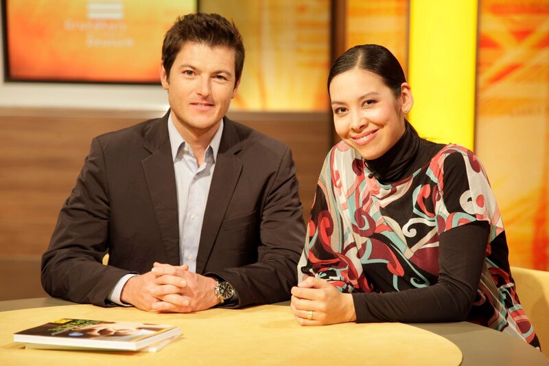 Moderator Marc Sauber und Co-Moderatorin Carolin Nyhuis. – Bild: BR/​Martina Bogdahn