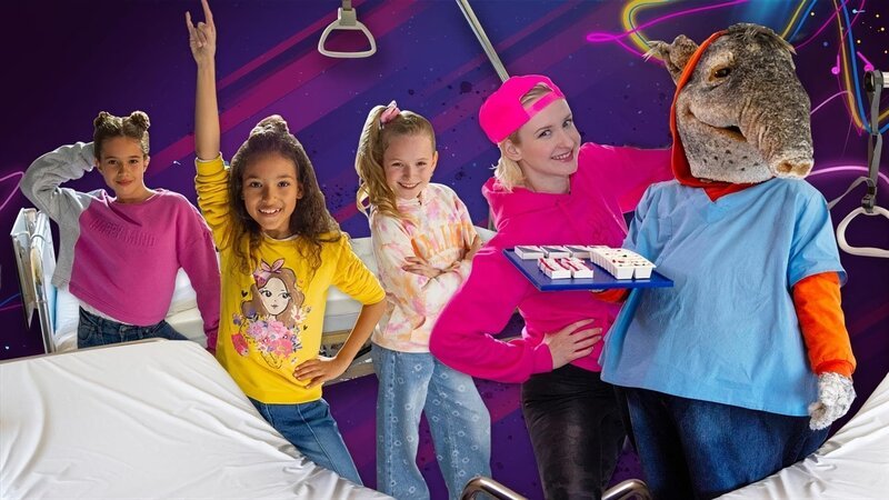 TanzTapir als Krankenpfleger – Kid Clio – Teaser – Bild: KiKA/​MingaMedia/​Ron Bergmann