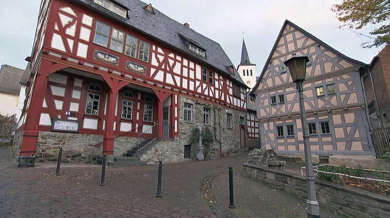Fachwerk in Niederbrechen. – Bild: BR/​HR