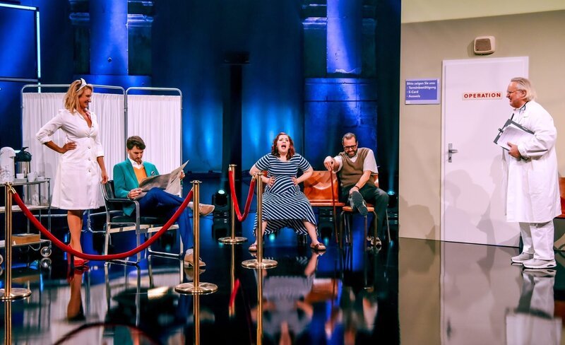 v.li.: Angelika Niedetzky, Clemens Maria Schreiner, Isabell Pannagl, Gerald Fleischhacker, Gregor Seberg. – Bild: ORF/​Hubert Mican