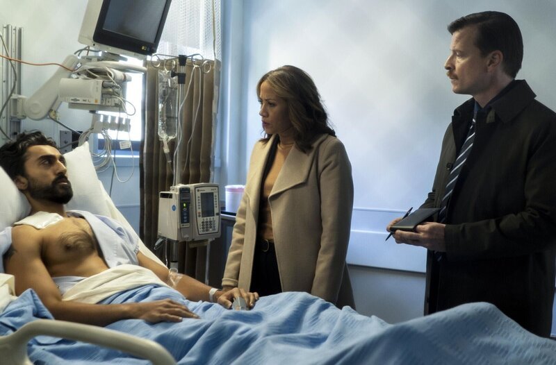 (v.l.n.r.) Reid Kissoon (Gopal Divan); Detective Crystal Morales (Elizabeth Rodriguez); Detective Tommy Killian (Kevin Rankin) – Bild: CBS Broadcasting, Inc.