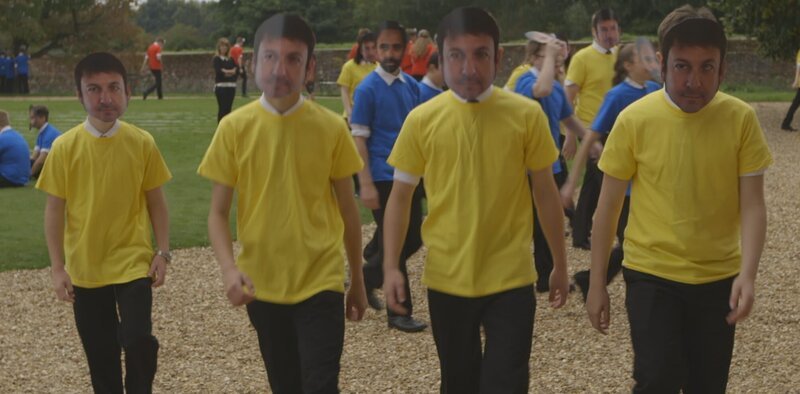 LINCOLNSHIRE, U.K. – Volunteers with „Eric“ face masks during the self determinism demo.â€¨â€¨(photo credit: National Geographic Channels/​Robin Fox) – Bild: National Geographic Channels