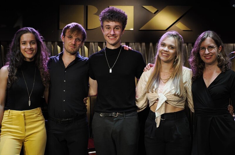 junge Musiker: v.l.n.r.: Alma Naidu, Niklas Roever,Jakob Bänsch, Caris Hermes,  Mareike Wiening – Bild: SWR/​rk-film