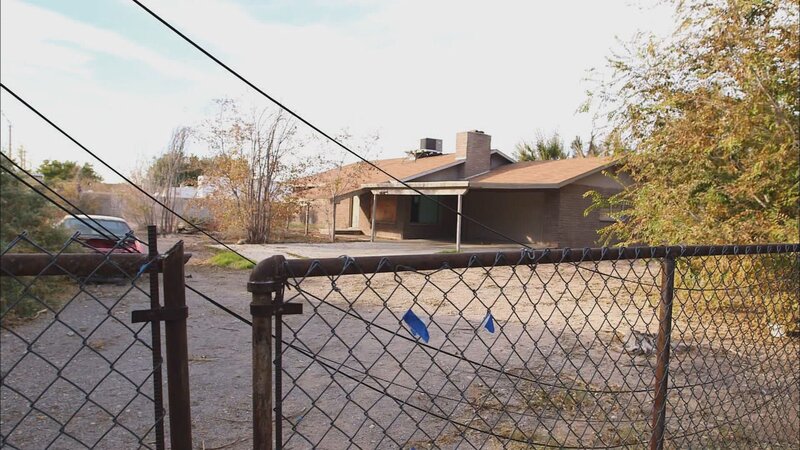 Das alte Tor, die Einfahrt zum Haus – Bild: HGTV