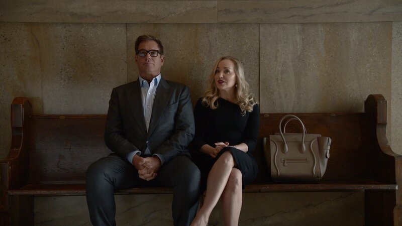 L-R: Jason Bull (Michael Weatherly), Marissa Morgan (Geneva Carr) – Bild: 2021 CBS Broadcasting, Inc. All Rights Reserved Lizenzbild frei