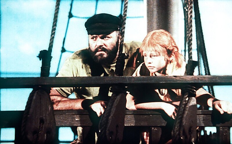 Beppe Wolgers (Kapitän Efraim Langstrumpf), Inger Nilsson (Pippi Langstrumpf). – Bild: ORF/​Studio 100 International