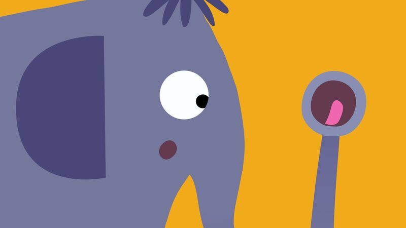 Sein Rüssel versucht den Elefanten aufzumuntern. – Bild: KiKA/​SWR/​Film Bilder/​Julia Ocker