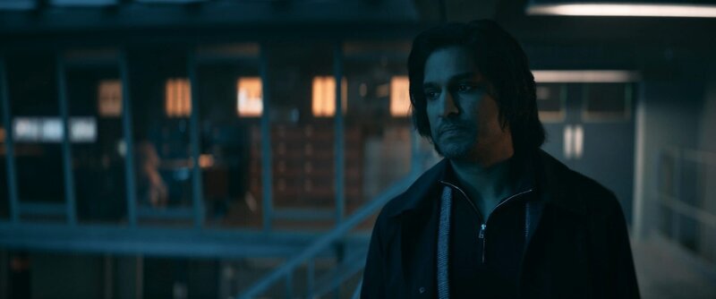 Shiv (Rudi Dharmalingam) – Bild: Simon Ridgway /​ Sky Studios /​ Die Verwendung ist nur bei redaktioneller Berichterstattung im Rahmen einer Programmankündigung ab 2 Monate vor der ersten Auss /​ © Sky Studios Limited. All Rights Reserved.