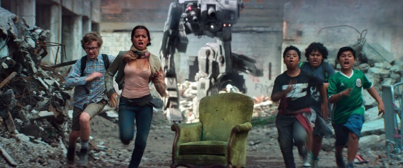 Samuel Parker (Kind), Isabela Moner (Izabella), Benjamin Flores Jr. (Kind), Juliocesar Chavez (Kind), Daniel Iturriaga (Kind). – Bild: PLURIMEDIA (Paramount Pictures France /​ Paramount Pictures)
