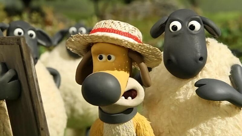 Ein Strohhut für Bitzer. Sieht doch toll aus oder gefällt er ihm etwa nicht? – Bild: WDR/​Aardman Animation Ltd./​BBC