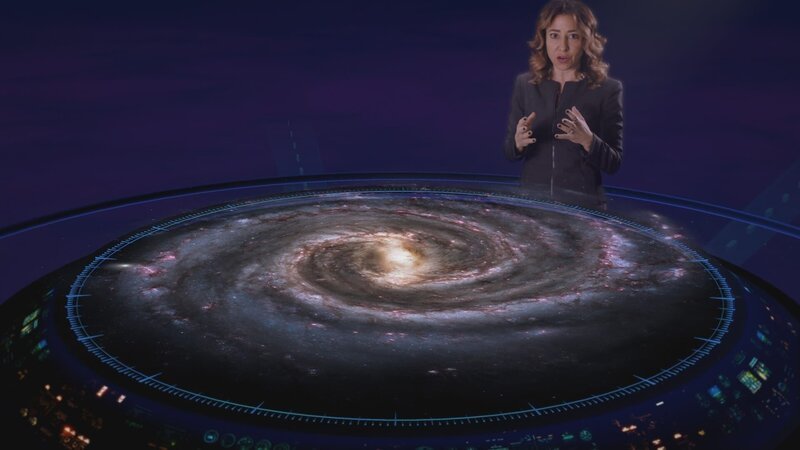 Die Astrophysikern Janna Levin nimmt die Zuschauer mit auf eine Reise zu aktuellen Forschungsfragen. – Bild: ZDF