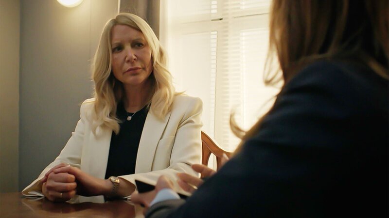 Die Frauen diskutieren den Fall. – Bild: Crime + Investigation /​ A+E Networks