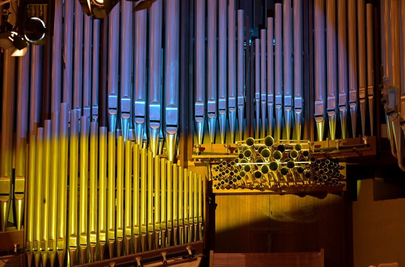 Lisa Batiashvili und Deutsches Sinfonie Orchester Berlin – Bild: RBB/​NASA/​JPL-Caltech