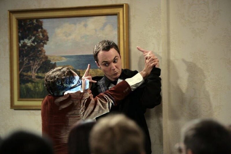 L-R: Leonard (Johnny Galecki), Sheldon (Jim Parsons) – Bild: Warner Bros. Television Lizenzbild frei