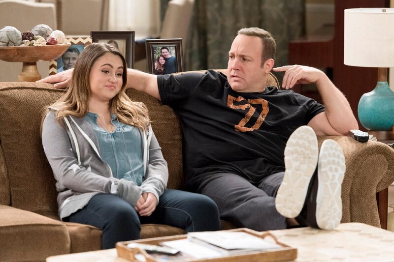Sara Gable (Mary-Charles Jones), Kevin Gable (Kevin James) – Bild: Sony Pictures Television Inc. and CBS Studios Inc.