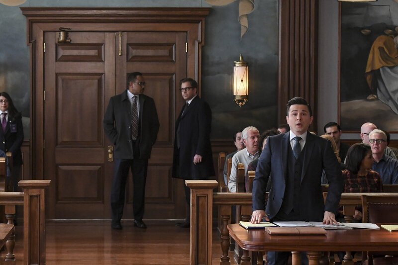 (v.l.n.r.) Staatsanwalt Rosenberg (Victor Williams); Jason Bull (Michael Weatherly); Benny Colón (Freddy Rodriguez) – Bild: CBS Broadcasting, Inc.