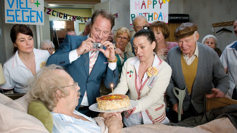 Dinosaurier - Gegen uns seht ihr alt aus! – Bild: Silverline