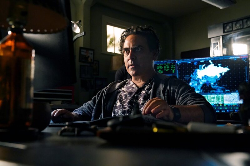 Ernie Malik (Jason Antoon) – Bild: Karen Neal /​ Paramount /​ Die Verwendung ist nur bei redaktioneller Berichterstattung im Rahmen einer Programmankündigung ab 2 Monate vor der ersten Auss /​ © 2022 CBS Broadcasting Inc. All Rights Reserved.