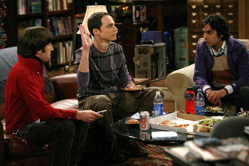Im Bild (v.li.): Simon Helberg (Howard), Jim Parsons (Sheldon), Kunal Nayyar (Rajesh). – Bild: Warner Bros. Television Lizenzbild frei
